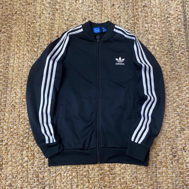 [여자90] Adidas 오리지널 검흰 슈퍼스타 트랙탑