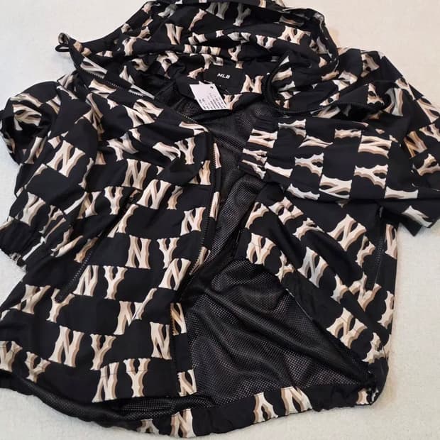 MLB [엠엘비] 바람막이