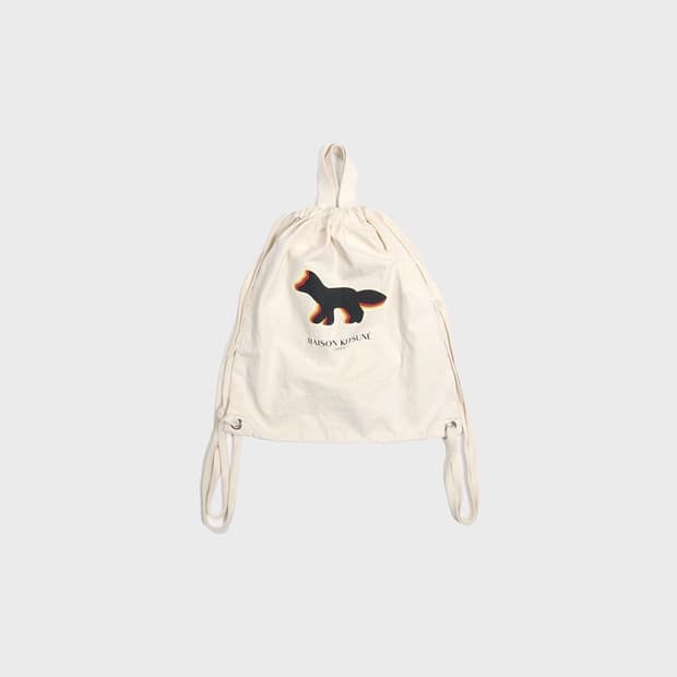 MAISON KITSUNE