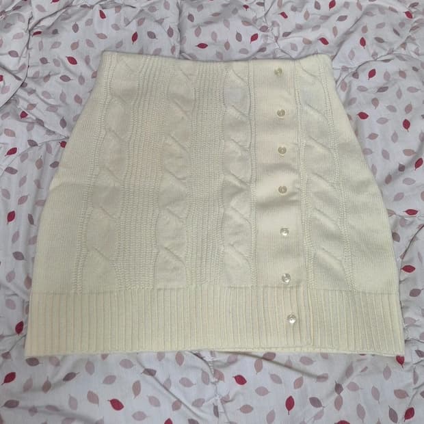 키르시 니트 스커트 크림