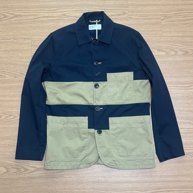 유니버셜웍스 배색 자켓 M