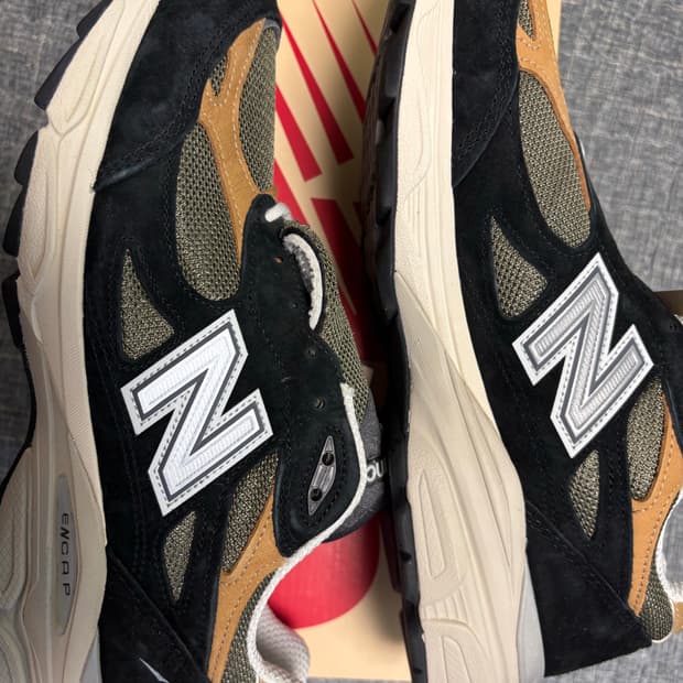 뉴발란스 990v3 블랙 탄