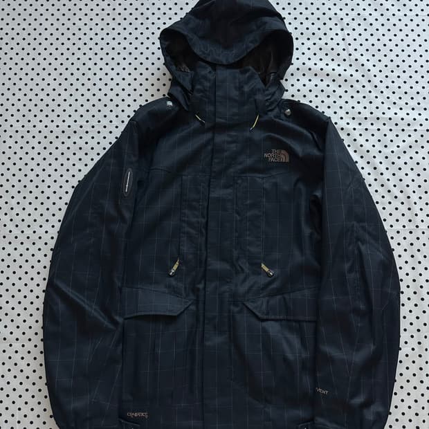 노스페이스 크립틱 하이벤트 투웨이 마운틴 자켓 바람막이 보드복자켓
