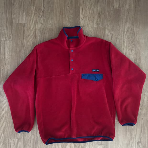 파타고니아 신칠라 레드 M