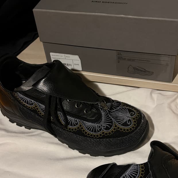 [42] 24fw 키코코스타디노브 찰리스 레이스 업 블랙