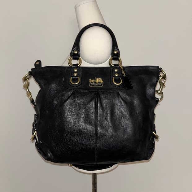 Coach All Black Shoulder bag