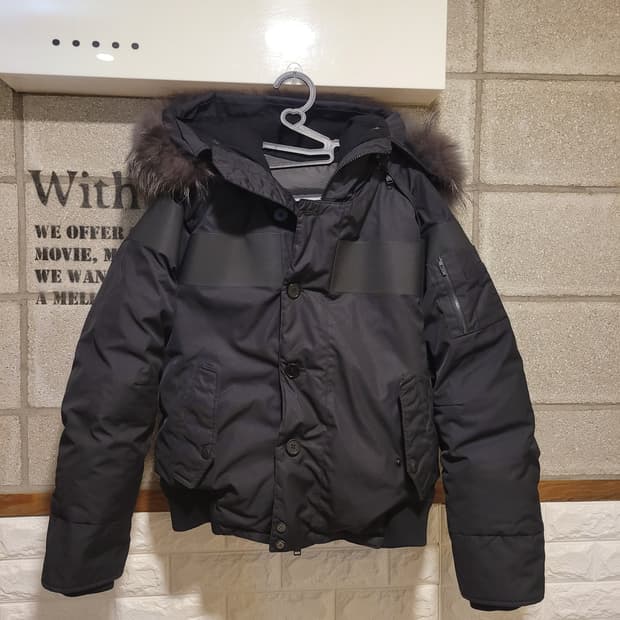 알레그리 너구리퍼 봄버 패딩 50