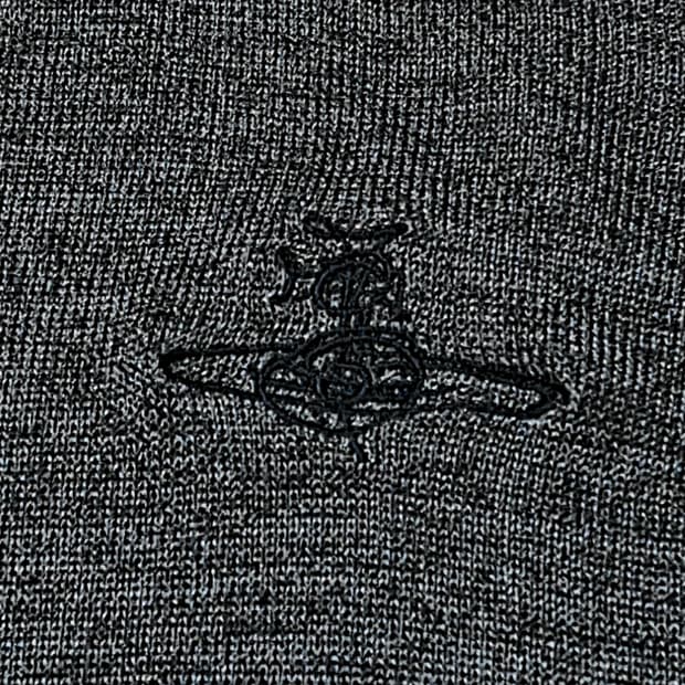 비비안웨스트우드  브이넥 레이온 여름 니트