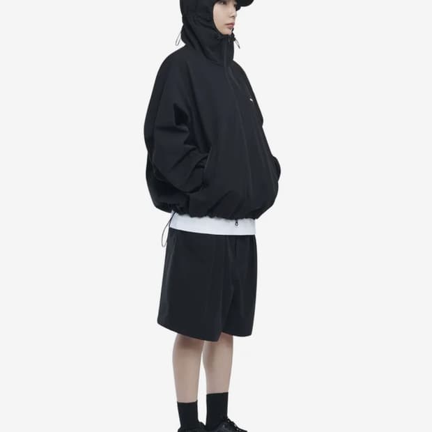 노매뉴얼 바람막이 블랙