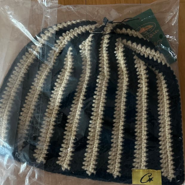 Corteiz Big Crochet Beanie (Black&Cream)