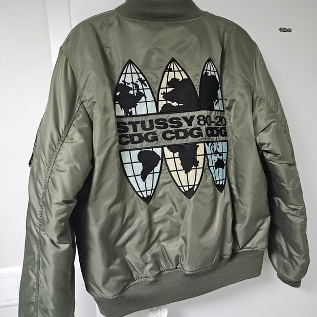 스투시 x CDG MA-1 라지