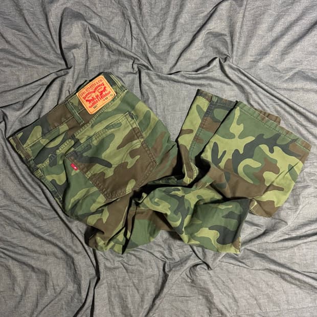 Athletic Taper Fit Camo Jeans