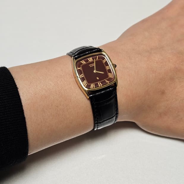 시티즌 빈티지 쿼츠 금장 드레스 가죽 시계