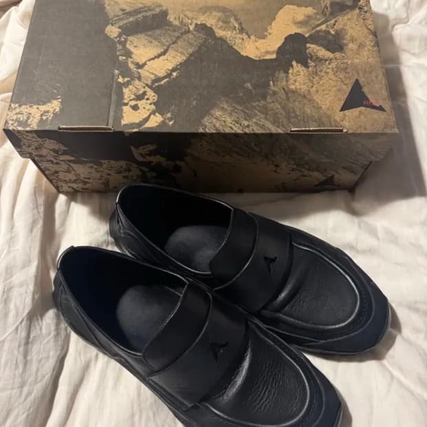 로아 하이킹 로퍼