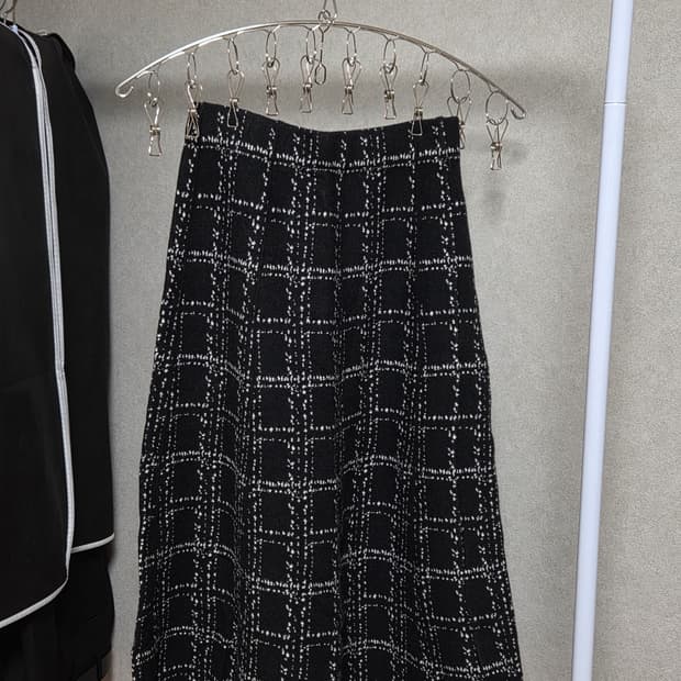 (무배)블랙 니트 체크 A라인 스커트(새상품, 올밴딩-프리)