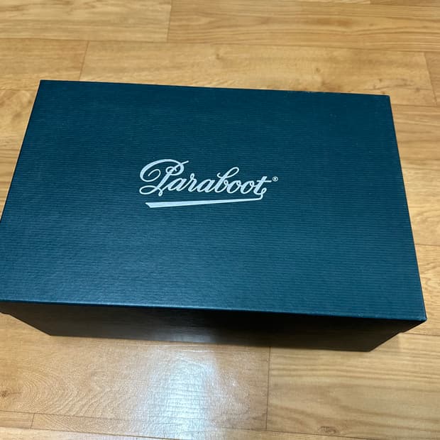 파라부트 아보리아즈 UK 6.5 사이즈 새상품 PARABOOT AVORI