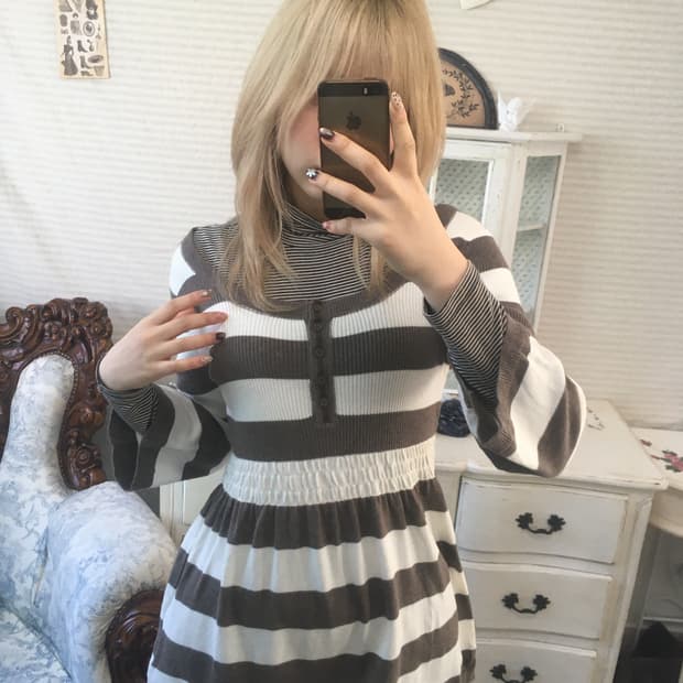 일본빈티지 브라운 스트라이프 프릴 니트 원피스