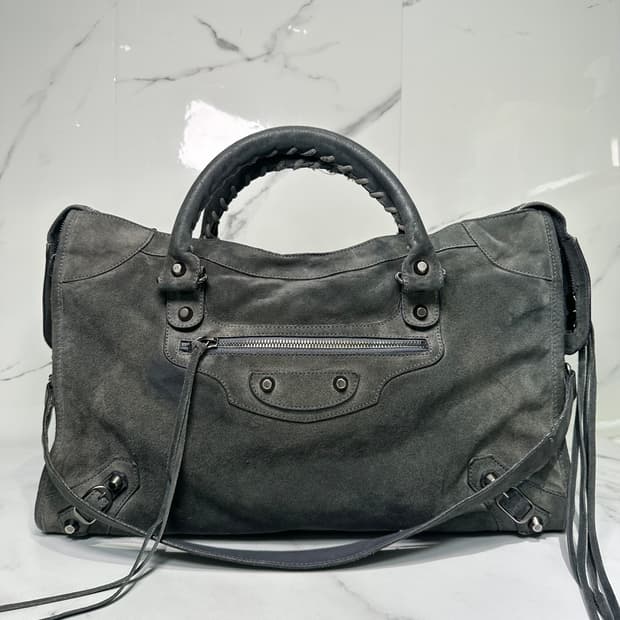 [A 정품] 발렌시아가 시티 모터백 미디움 스웨이드 그레이