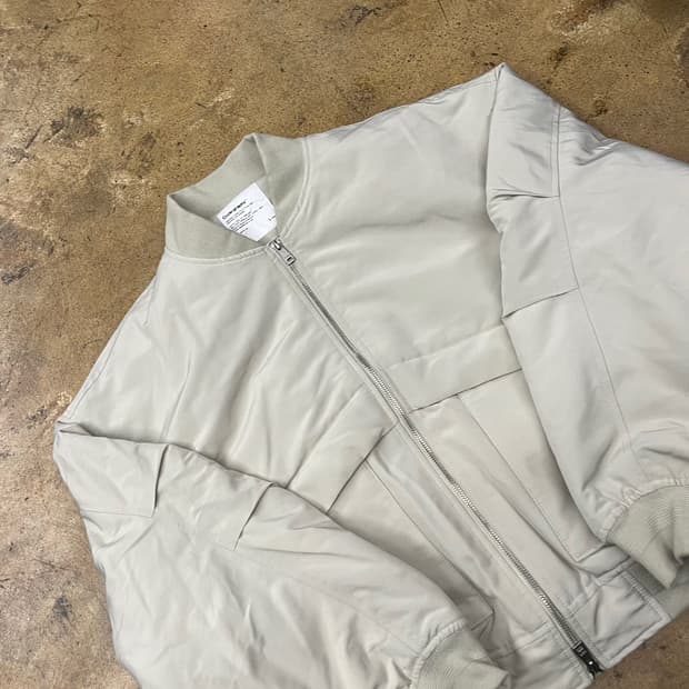 [정품/L] 코드그라피 봄버 자켓 아이보리 b17