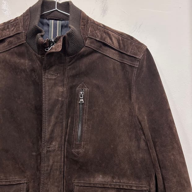 H.E by MANGO 차이나카라 스웨이드 집업 자켓