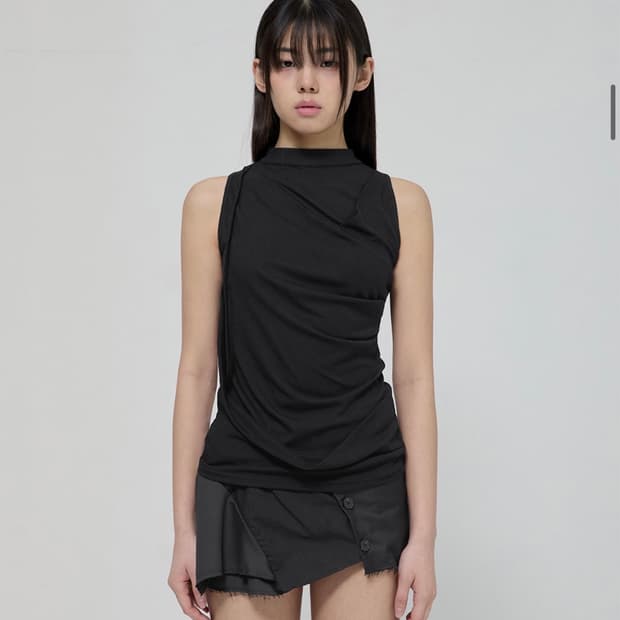 플레어업 Draped Sleeveless Top