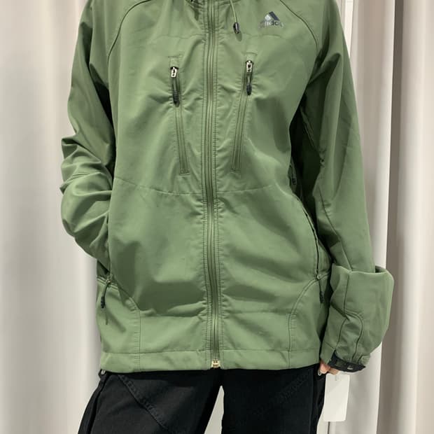 아디다스 바람막이