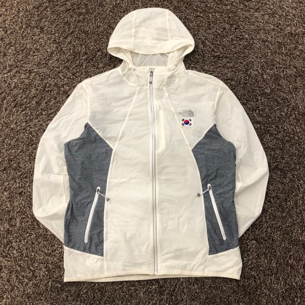 L 노스페이스 태극기 패치 나일론 바람막이 자켓