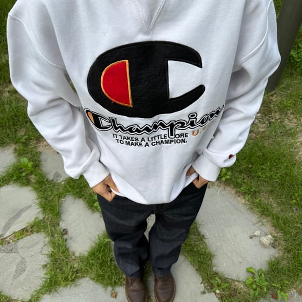 Champion Japan U.S.A 로고 챔피온 맨투맨 스웻