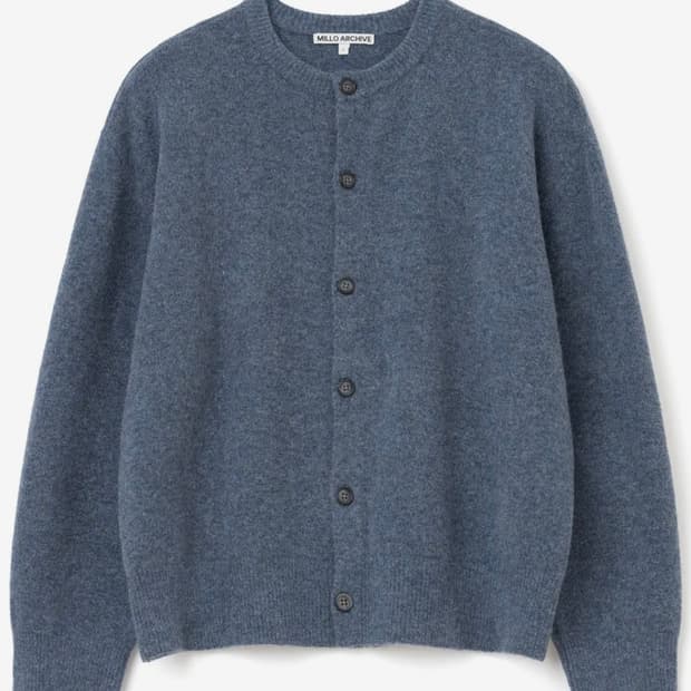 밀로아카이브 크롭 무브 가디건