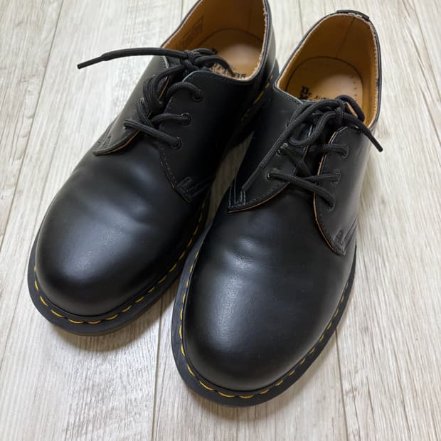 닥터마틴 1461 3홀 스무스 270