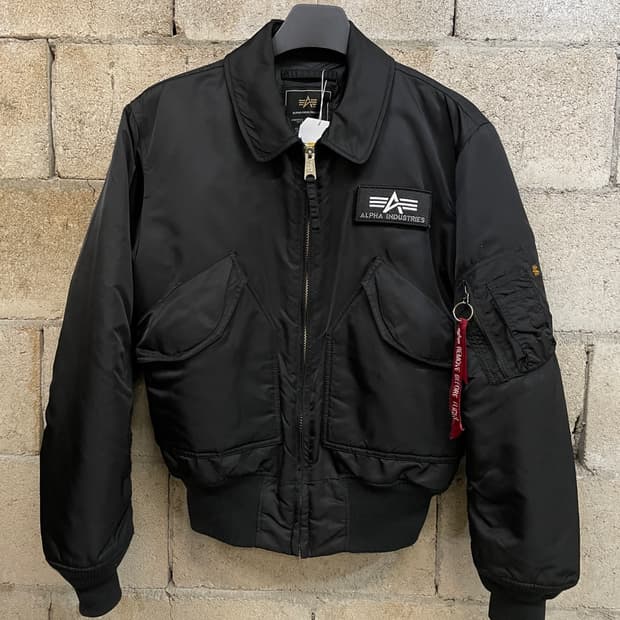 알파 인더스트리 CWU 45P 항공 점퍼