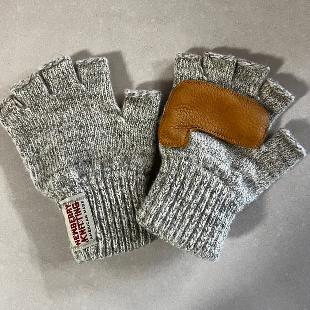 뉴베리니팅 핑거리스 장갑