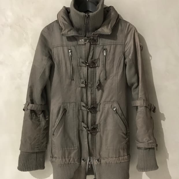 Lein bold buckle slim fit coated jumper