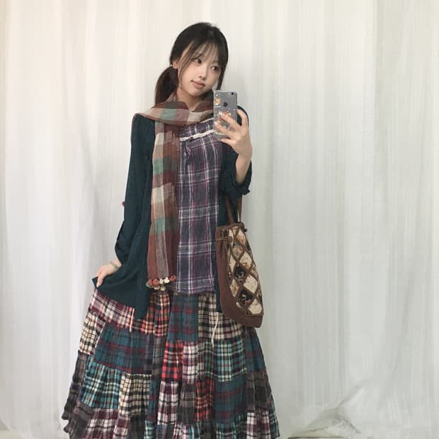 빈티지 임수정깔 체크 모리 패치 스커트 코디세트
