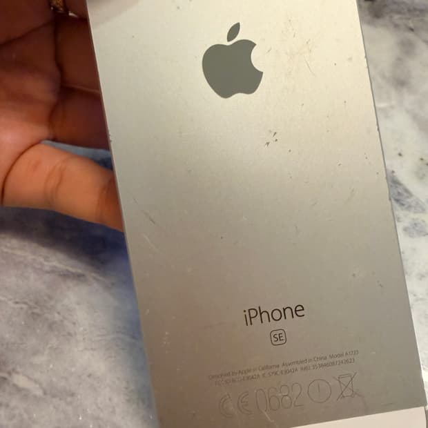 아이폰 se 32기가 실버