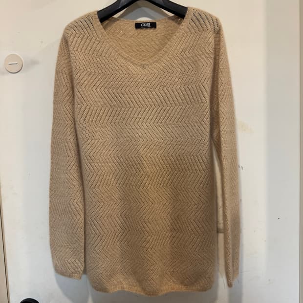 고비 캐시미어 니트