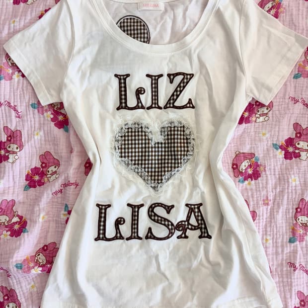 Lizlisa 리즈리사 초코 프릴 하트패치 반팔 핀터 갸루 라떼 히메