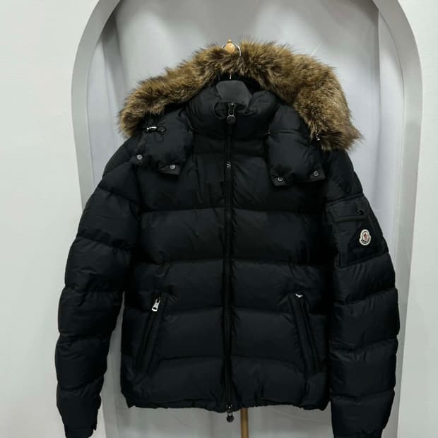 몽클레어 마야프 패딩 4사이즈 