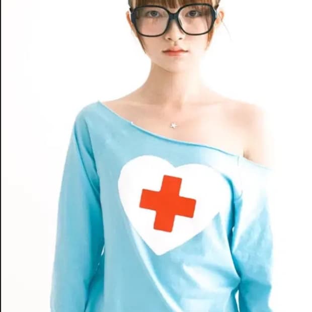 샵페어리 cherish heart cut off 판매합니다 새제품 