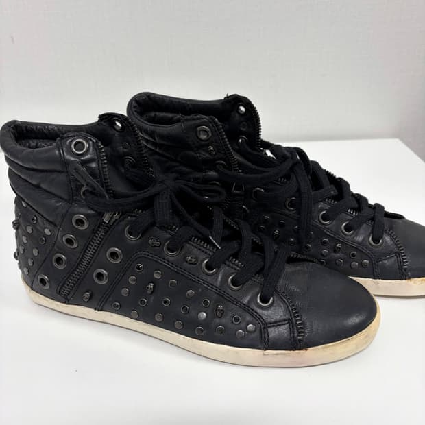 270-275) 아쉬 Ash 블랙 스컬스터드 레더 하이탑 스니커즈