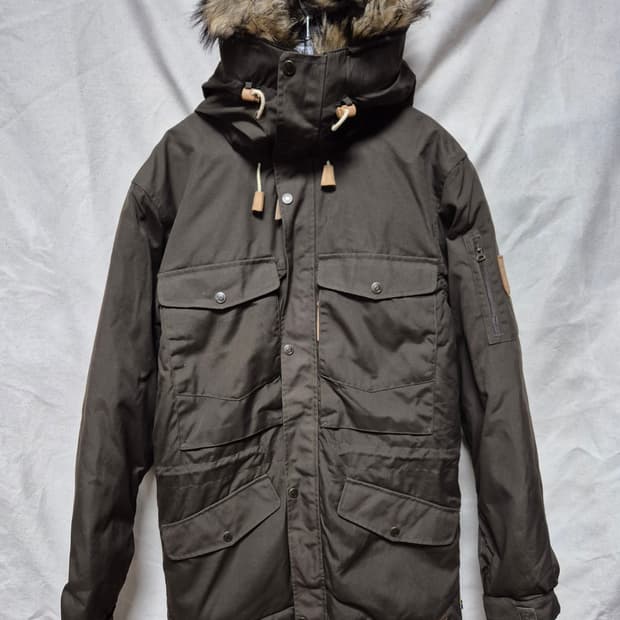 피엘라벤 아티스 패딩