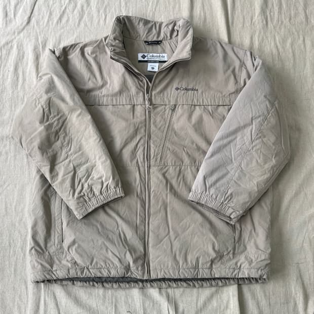 컬럼비아 해외판 빈티지 더티베이지 패딩 점퍼 XXL
