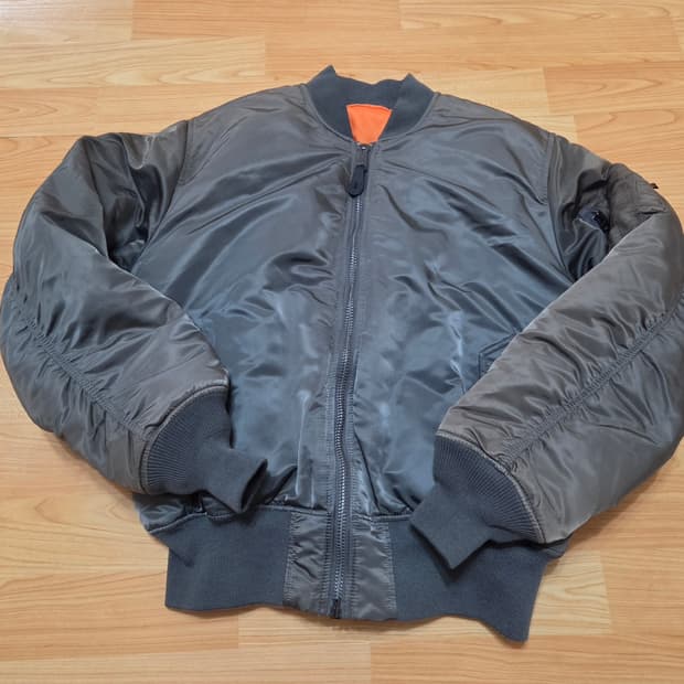 알파인더스트리 ma-1 그레이 