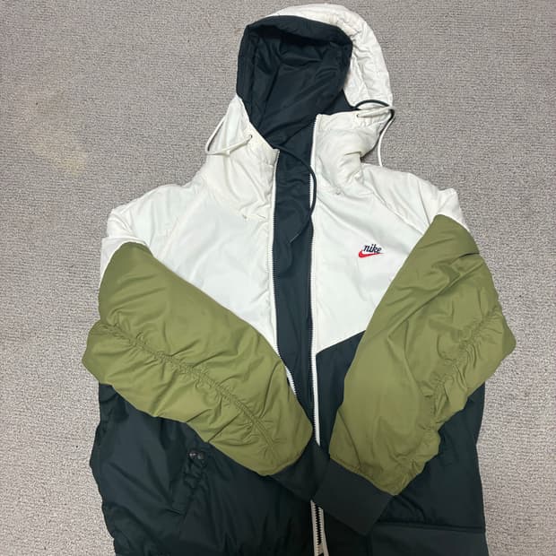 나이키 올드스쿨 리버시블 바람막이