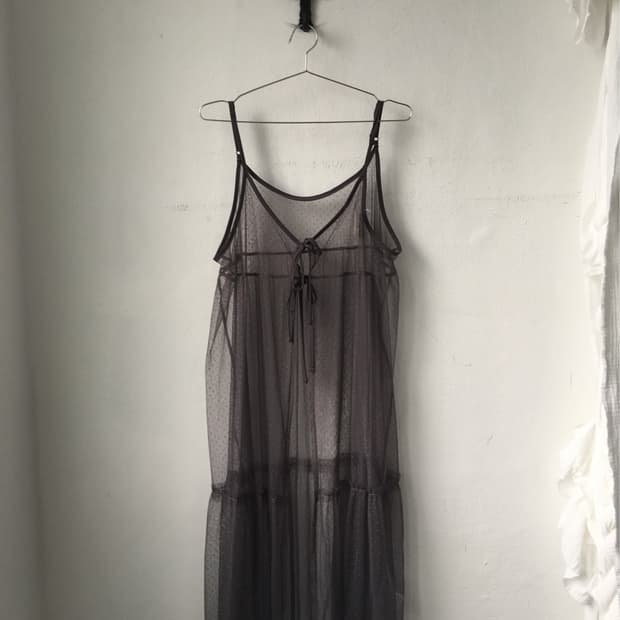 Dot pattern see through sha sleeveless v