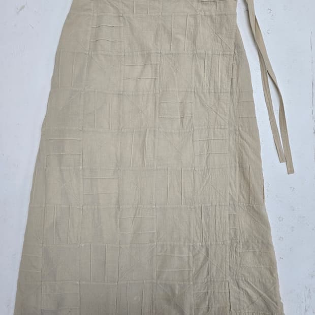 하이 스포팅기어 베이지 랩 스커트 패치워크 디자인 이세이미야케