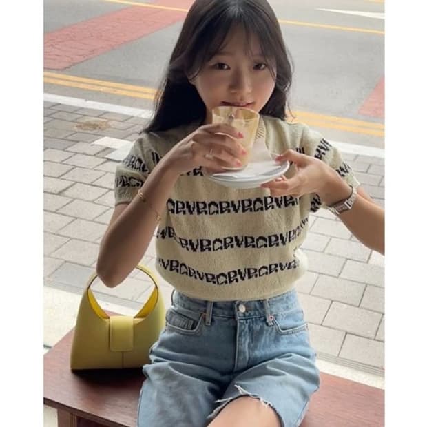 그로브 로고 크롭 반팔 니트 그로브 스토어 니트 F