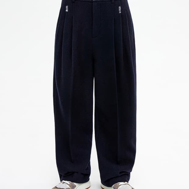 아더에러 ation slacks 네이비 A5