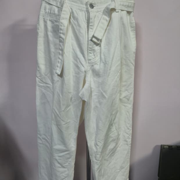 NOUN 화이트 와이드 팬츠