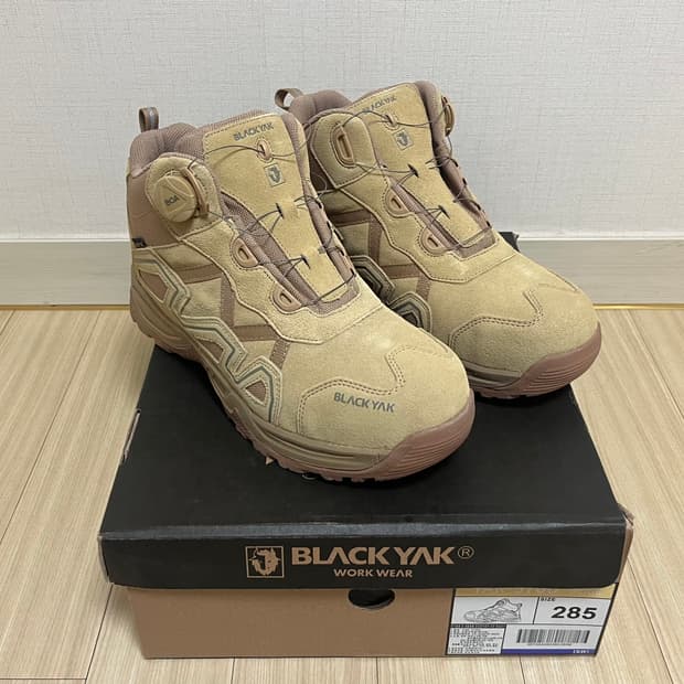 [새제품] [285] 블랙야크 논슬립 5인치 안전화 YAK-570D 베이